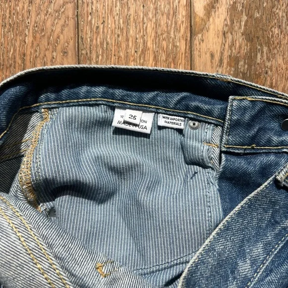 esby Lindsey Jean Size 25